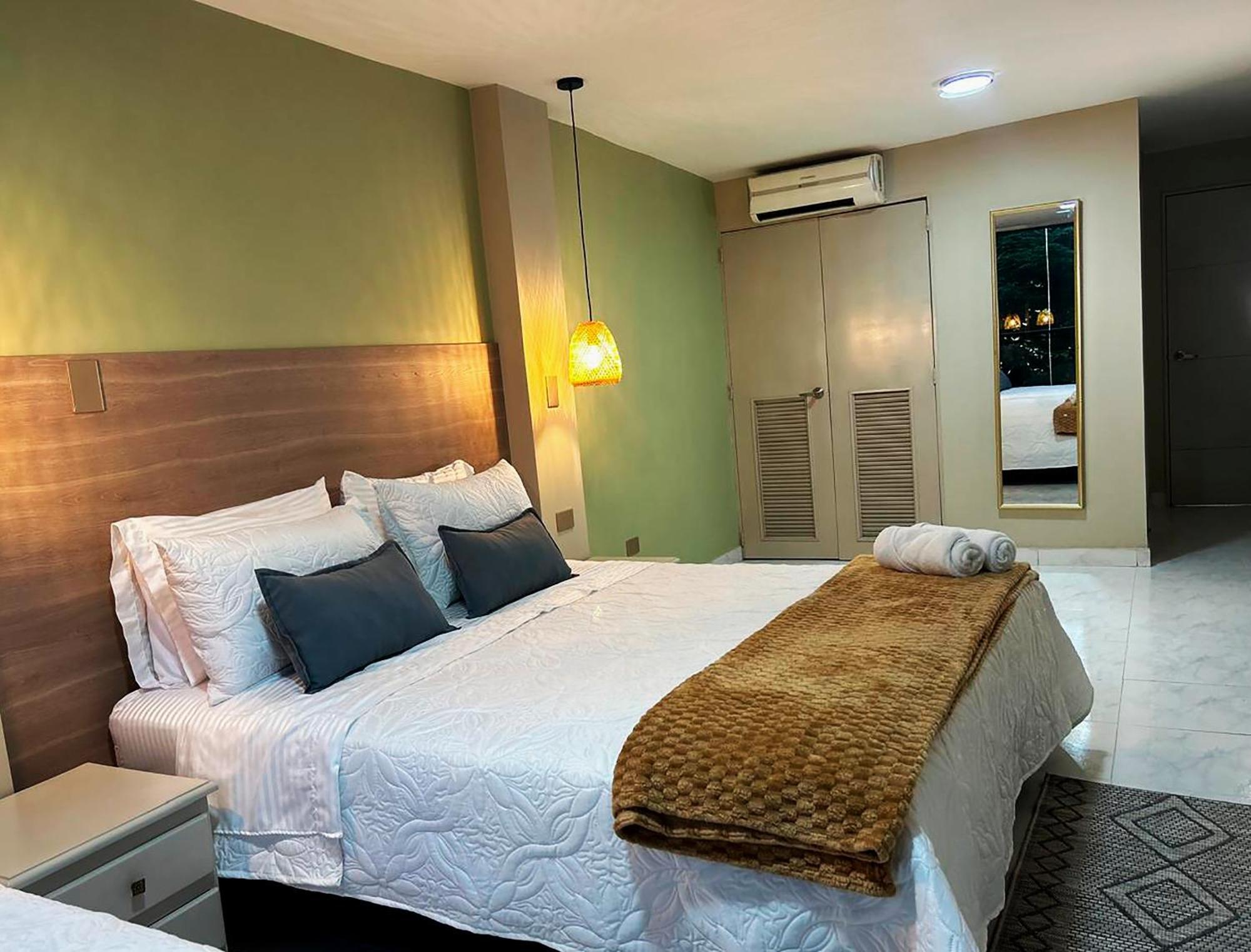 Provenza Medellin Hotel Boutique Buitenkant foto
